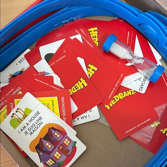 Quick Question Game - Red - Picture 3 of 3